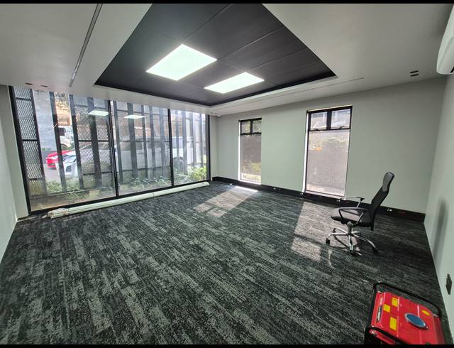 320M² OFFICE TO LET IN RIVONIA